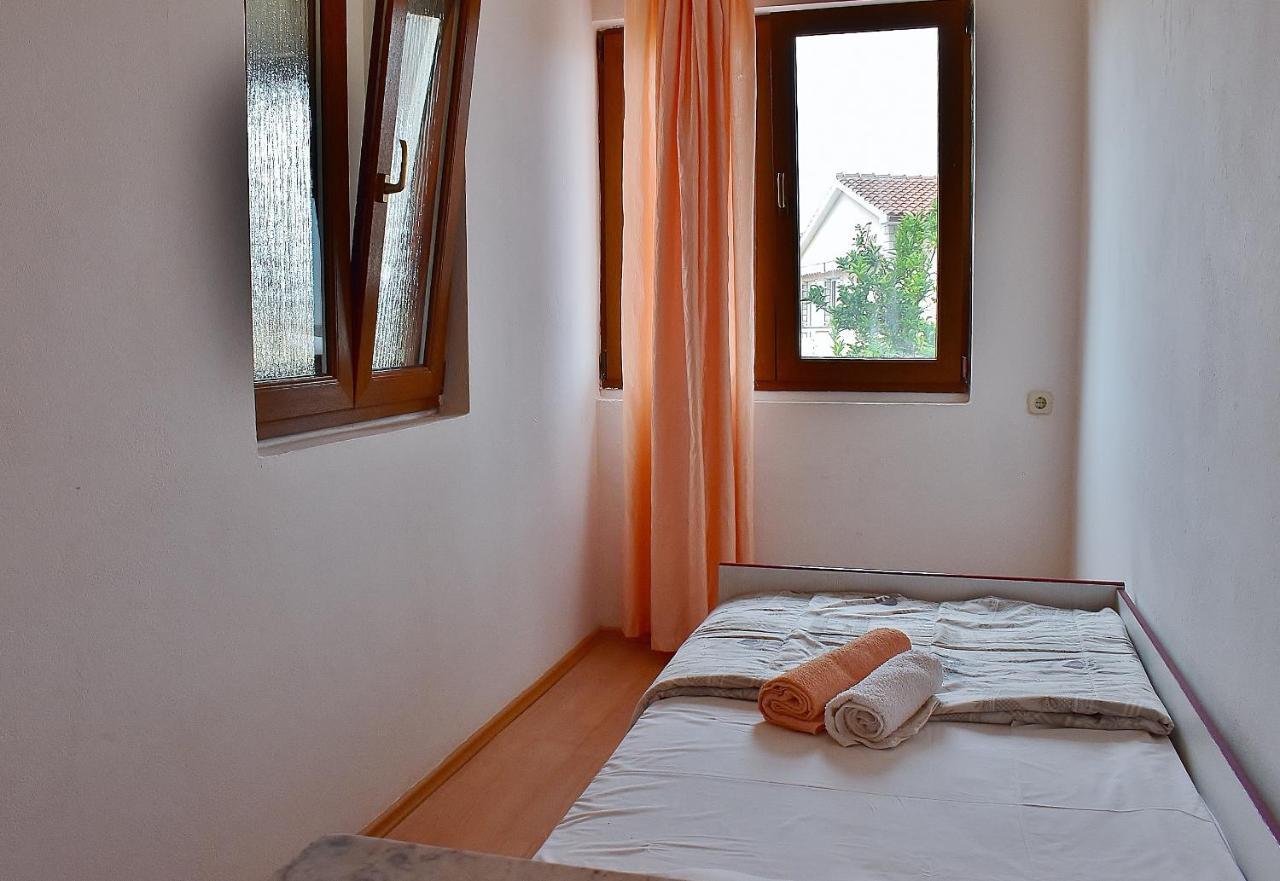 Apartament Banjol Εξωτερικό φωτογραφία