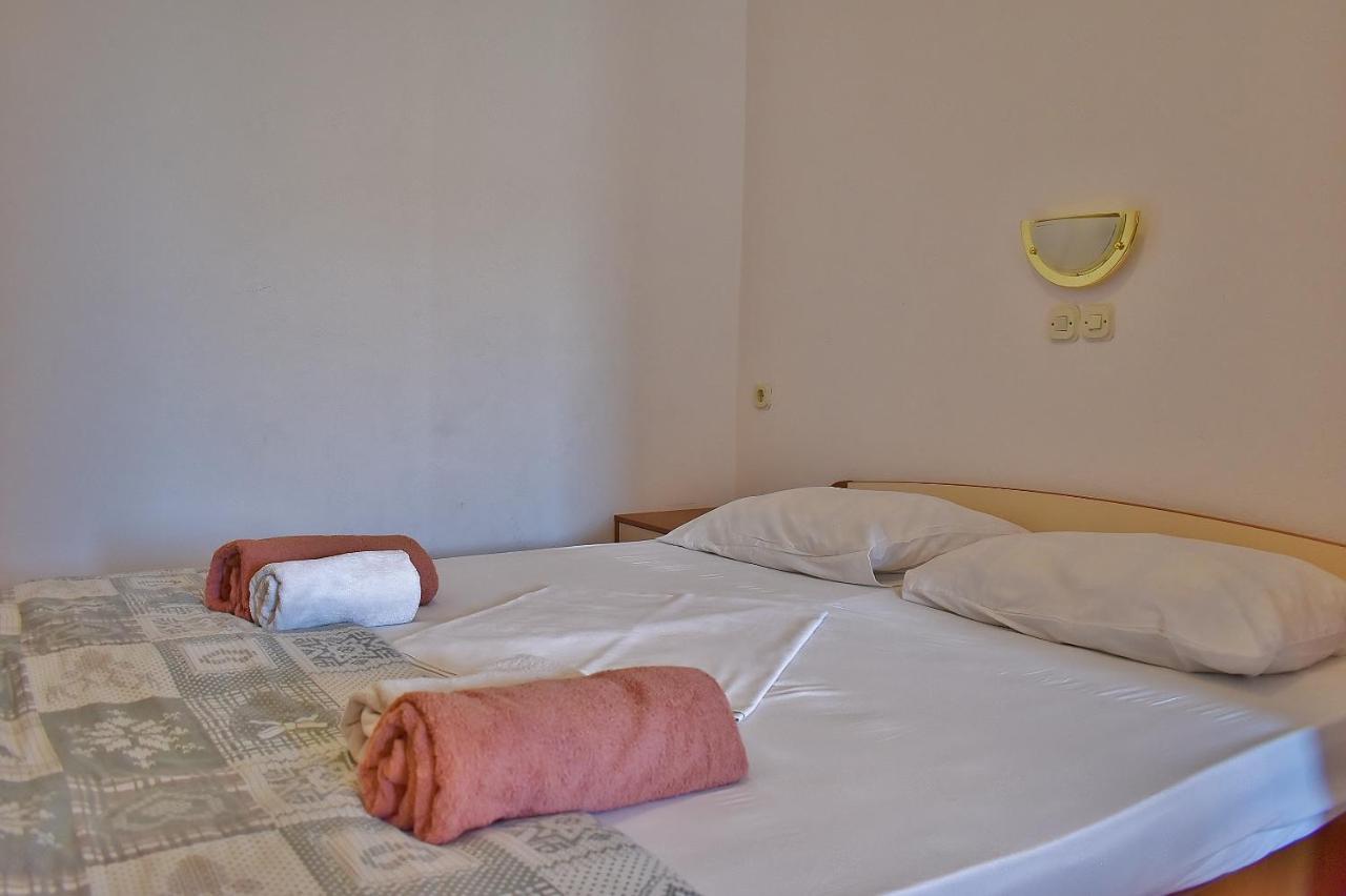 Apartament Banjol Εξωτερικό φωτογραφία