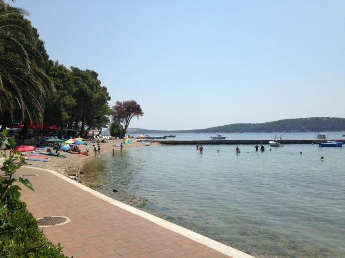 Apartament Banjol Εξωτερικό φωτογραφία