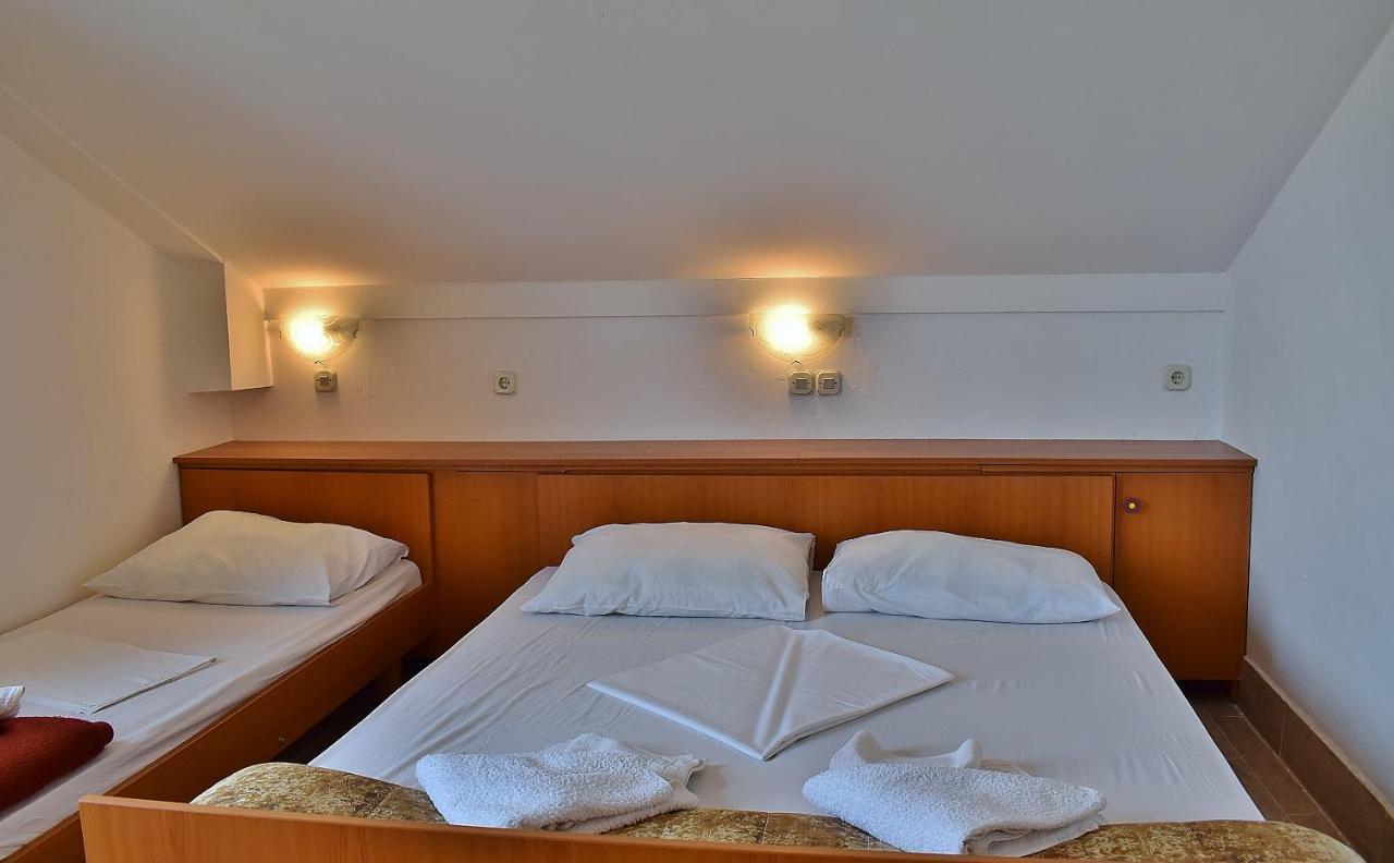 Apartament Banjol Εξωτερικό φωτογραφία