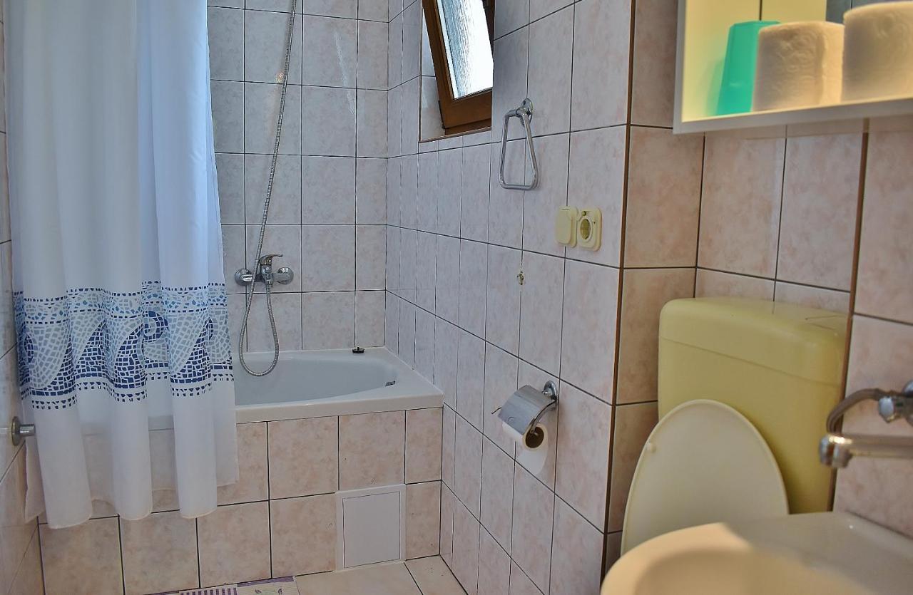 Apartament Banjol Εξωτερικό φωτογραφία
