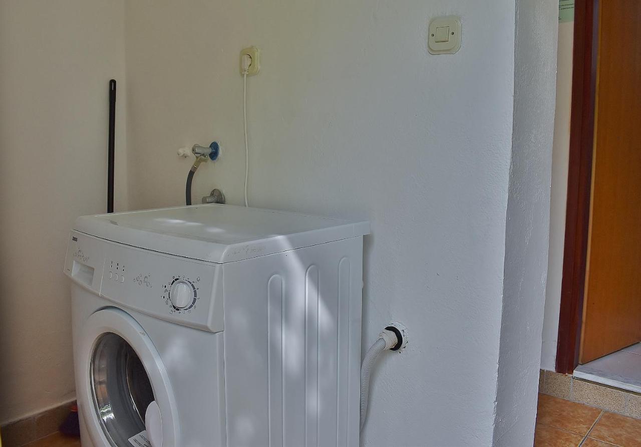 Apartament Banjol Εξωτερικό φωτογραφία