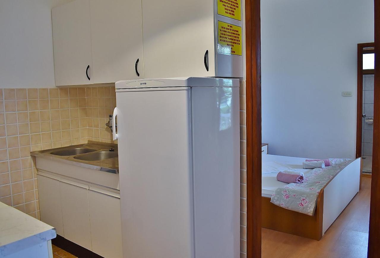 Apartament Banjol Εξωτερικό φωτογραφία