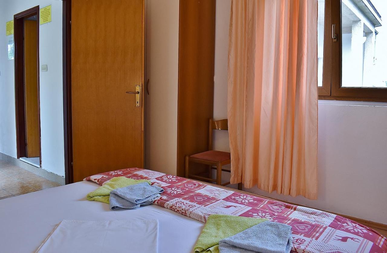 Apartament Banjol Εξωτερικό φωτογραφία