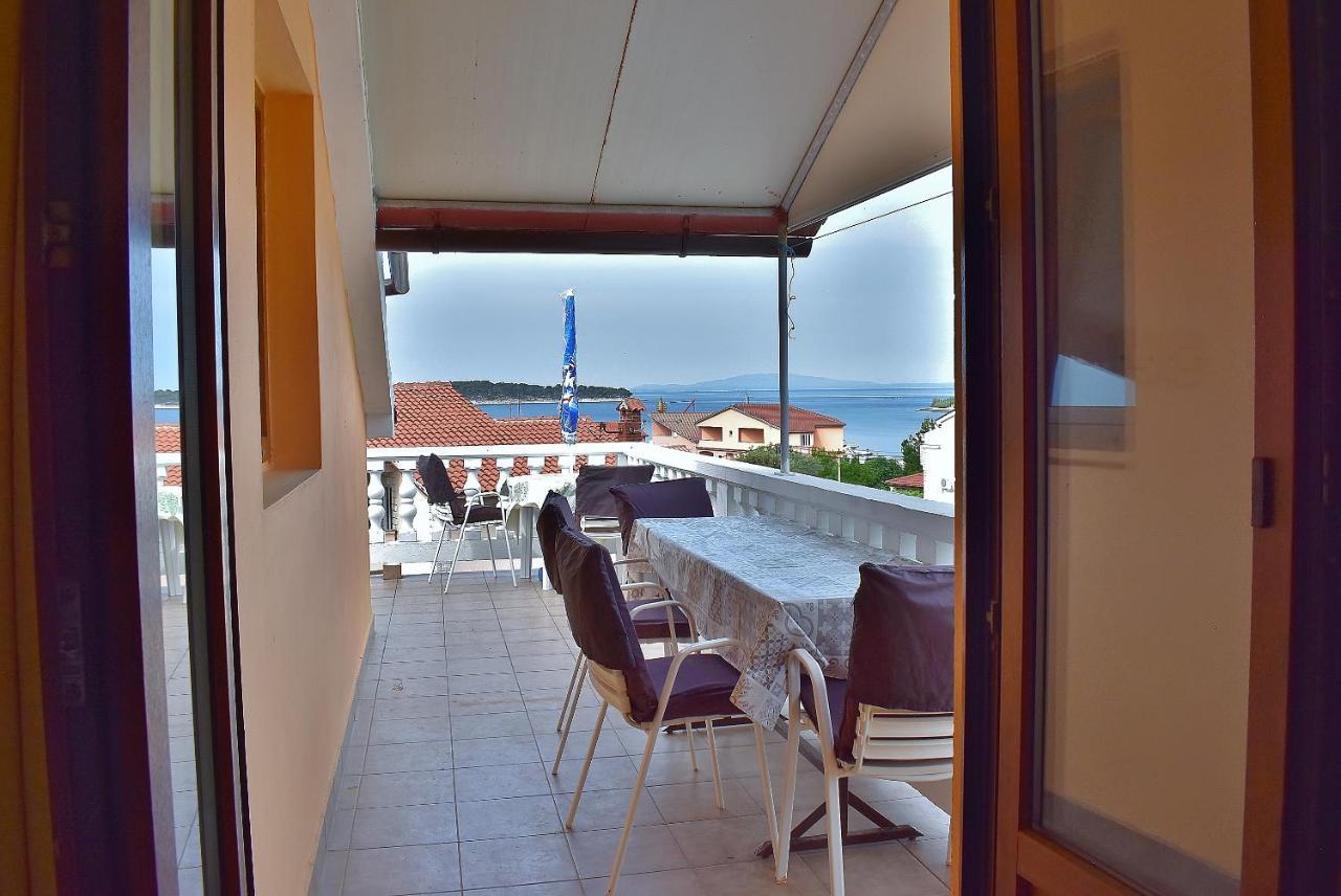Apartament Banjol Εξωτερικό φωτογραφία